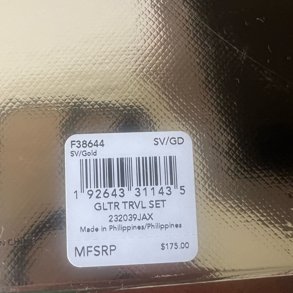 NWT Coach Glittering Gold Passport Holder and Luggage Tag Set MSRP *175.00 - Picture 6 of 6